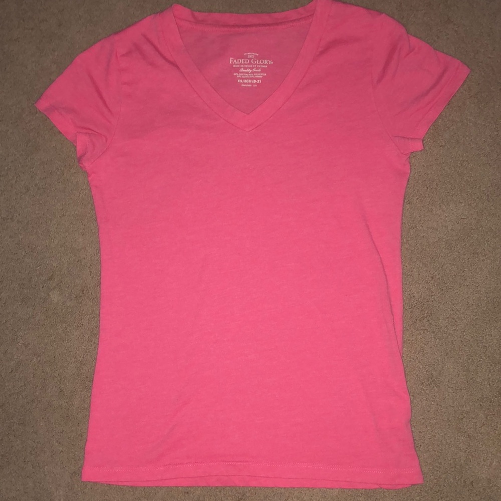 Medium shade of pink caplet sleeve top